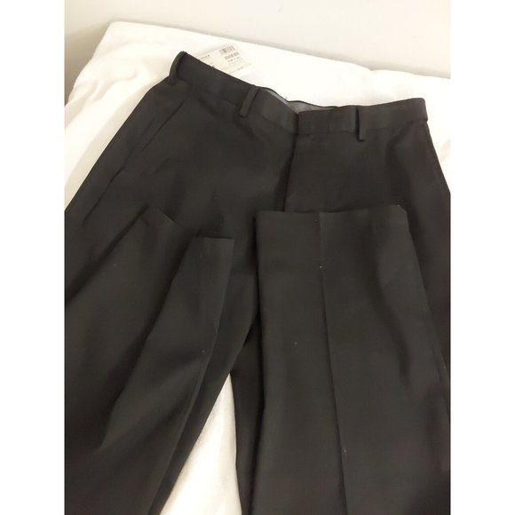 Haggar Other - Haggar Black Dress Mens Size 32W X 30L Classic Fit Inseam 29  $70 value NWT